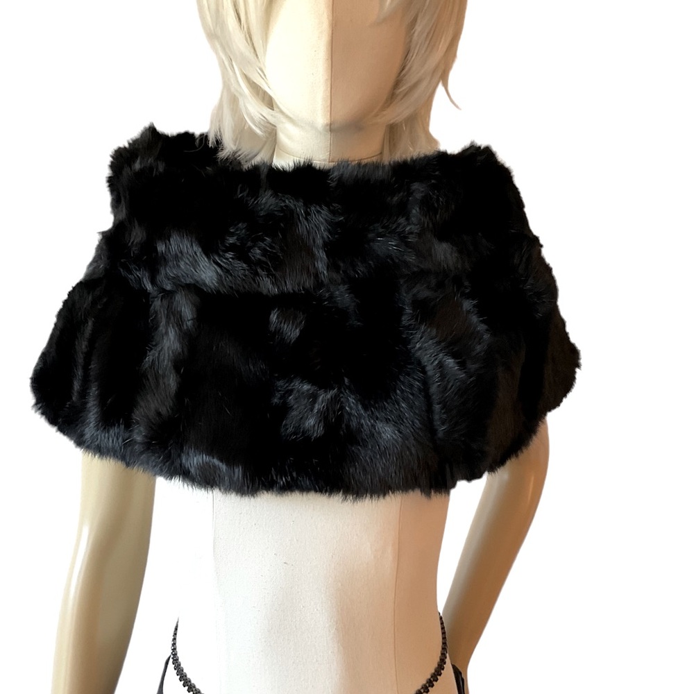Preston &York Premiere  glistening black rabbit fur.  Short stole/Head cover.